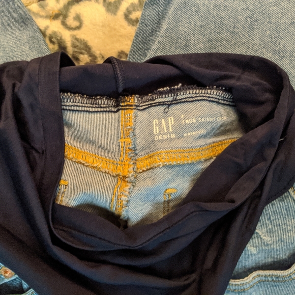 Maternity pants - Picture 2 of 3